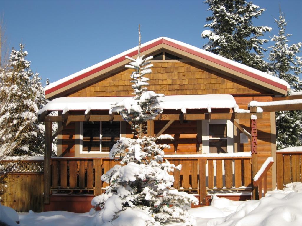 Deere Ridge Cabins Invermere