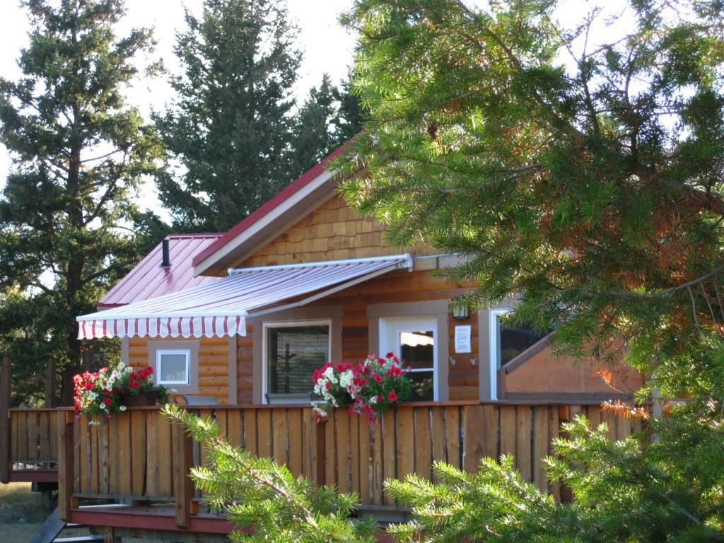 Deere Ridge Cabins